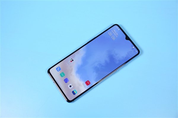<a href='https://www.oneplus.com/cn' target='_blank'><u>一加</u></a>确认息屏常显功能已提上日程:用户期待N久