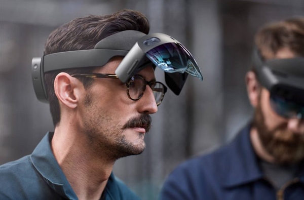 微软Hololens 2 VR眼镜将推出：骁龙850加持 价格感人！