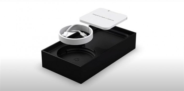 <a href='https://www.apple.com/cn/' target='_blank'><u>苹果</u></a>iPhone 12包装盒概念图曝光 没有充电头和耳机体积锐减