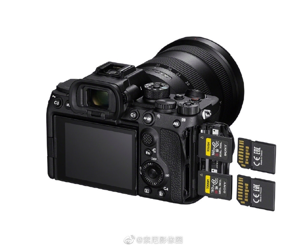 23999元起 索尼发布全画幅微单A7S3：1210万像素+4K 120p视频