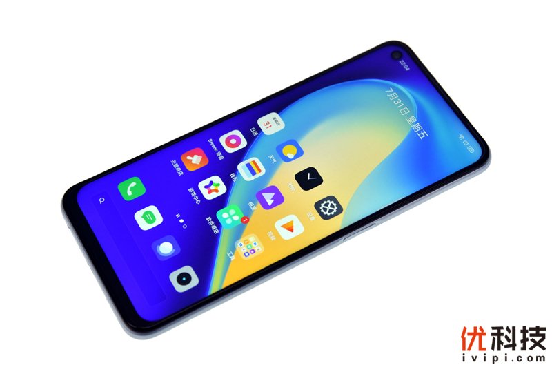 智慧闪充 潮玩典范 realme 真我 V5优科技评测