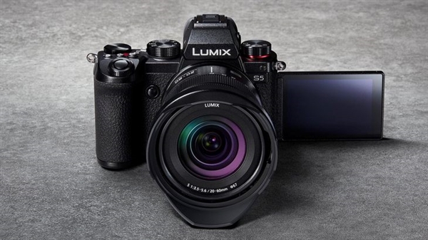 松下发布全画幅相机LUMIX S5：售价13998元
