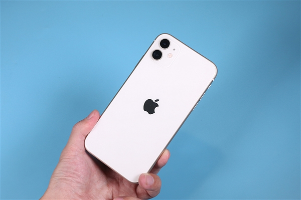 iPhone 12 Pro Max安兔兔跑分曝光：6GB内存、A14“挤牙膏”
