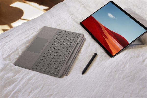 微软Surface Pro X升级版正式上市：全新SQ 2处理器 12188元起