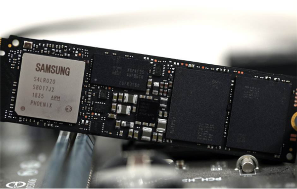 PCIe 4.0与NVMe碰撞 SSD再度挑战速度极限