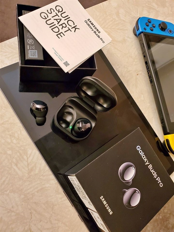 三星Galaxy Buds Pro还未发布就遭出售！开箱实拍图曝光