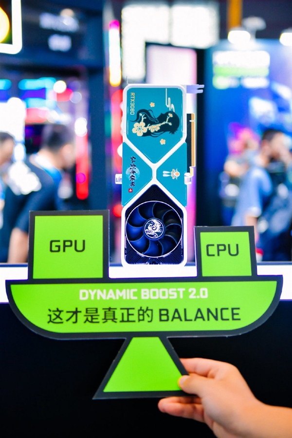 NVIDIA展示游戏定制版RTX 3080：只给看 不卖