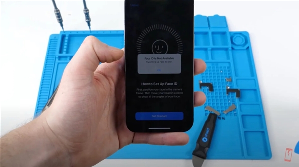 <a href='https://www.apple.com/cn/' target='_blank'><u>苹果</u></a>对iPhone 13施加限制：非授权换屏面容ID将失灵