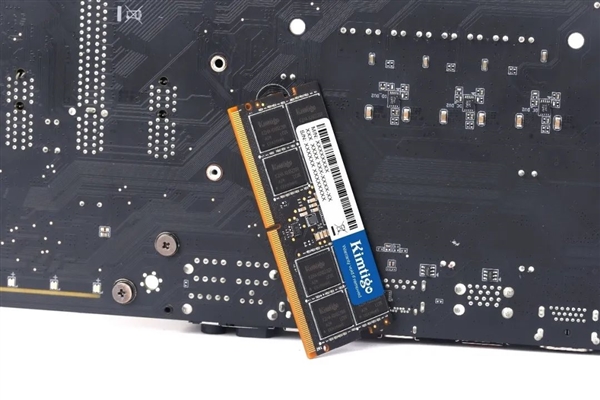 金泰克全球首发DDR5笔记本内存：可超频到5600MHz