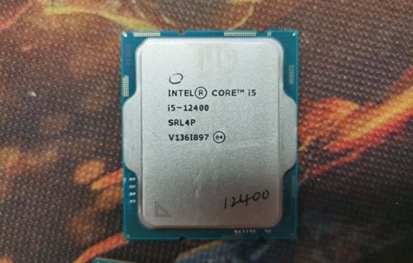 未发布的Intel 12代i5-12400大量偷跑：千万别买