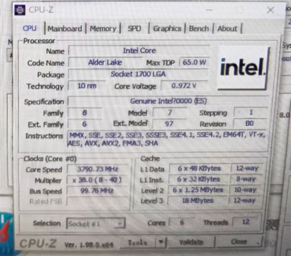 未发布的Intel 12代i5-12400大量偷跑：千万别买