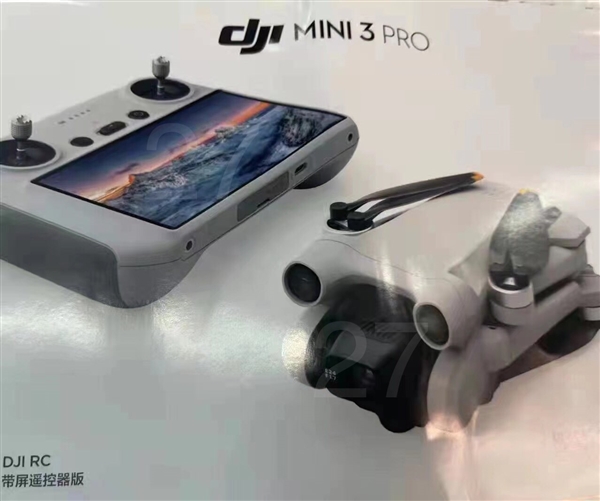 大疆Mini 3 Pro无人机真机首曝：手掌大小、仅249克