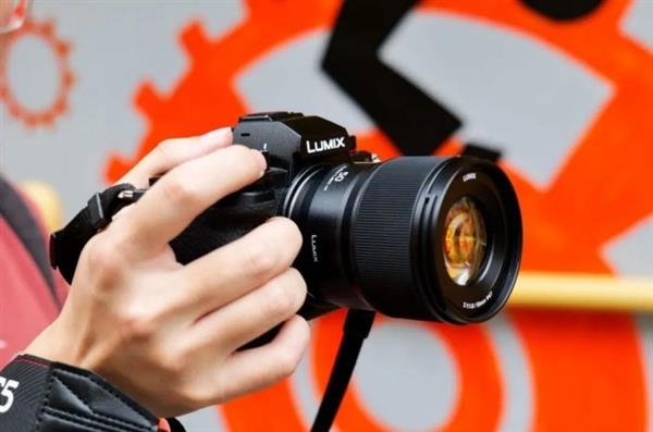 大人 时代真的变了：日本6大厂商终结廉价相机
