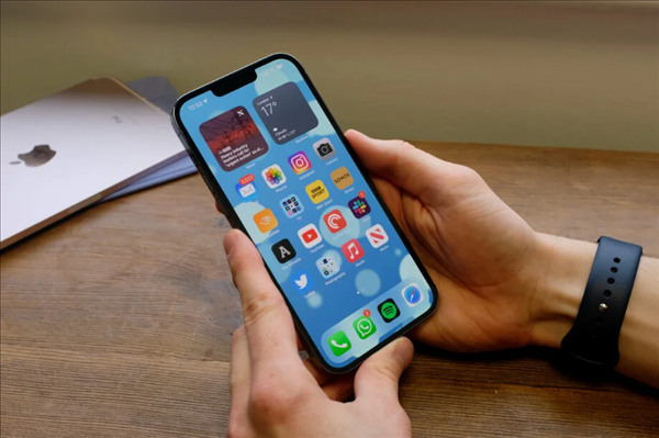 Lightning接口已用十年 到iPhone 15这一代终于要改用USB-C了