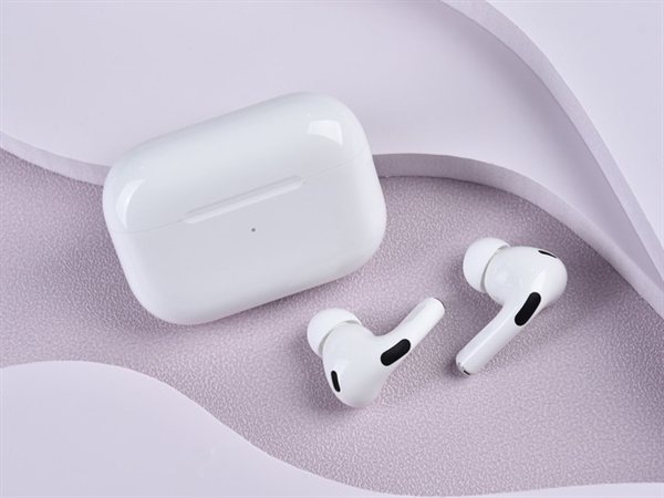 AirPods Pro 2音质不再“白开水”！自适应通透太拉胯