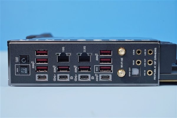 与USB4完全合体！DisplayPort 2.1标准正式发布