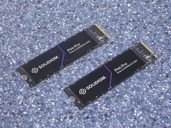 Solidigm发布旗舰级SSD P44 Pro：7.37GB/s速度捅到天花板