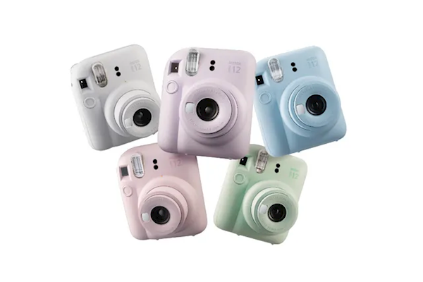 富士发布Instax Mini 12拍立得相机 支持APP存照片