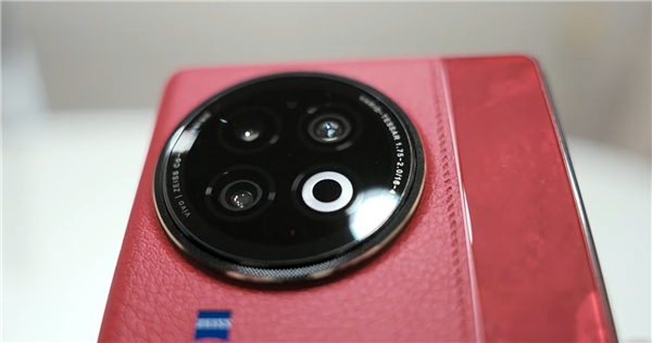 vivo X Fold2通过3C认证：4800mAh电池+120W快充