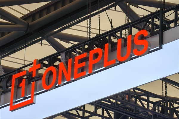 <a href='https://www.oneplus.com/cn' target='_blank'><u>一加</u></a>Pad Go即将发布：电池增大 充电缩水