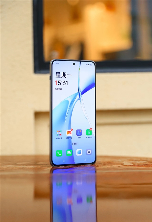 <a href='https://www.oneplus.com/cn' target='_blank'><u>一加</u></a>Ace 3V真机公布 网友：美爆了