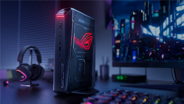ROG 2025新品发布会 ROG NUC 2025搭载RTX5080震撼亮相！