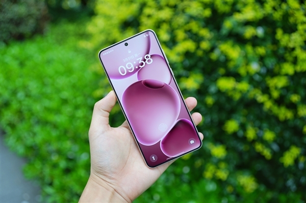 首批天玑9500旗舰！<a href='http://www.oppo.com/cn/' target='_blank'><u>OPPO</u></a> Find X9 Pro入网：支持80W有线充电