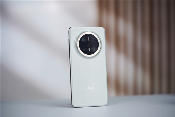 <a href='https://www.huawei.com/cn/?ic_medium=direct&ic_source=surlen' target='_blank'><u>华为</u></a>Mate 70优享版首次现身！10月发布、3K+价位段