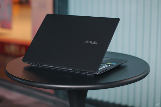 华硕无畏Pro16 2025搭载高刷大屏+RTX 50独显，双十一换机必看