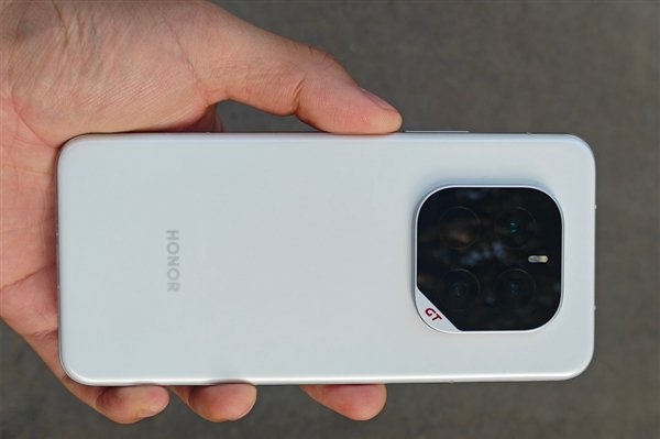 荣耀GT2 Pro看点汇总：骁龙8E5+8500mAh电池