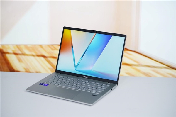 Ultra 5 225H+2.5K亮彩屏 华硕无畏Pro14 2025双十一4822元超值入手