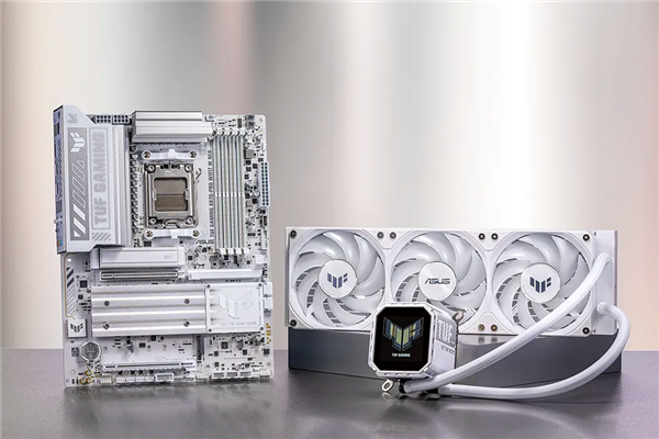 华硕X870E/X870主板新品预约 9850X3D传奇搭档