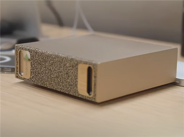 4万元！NVIDIA迷你工作站DGX Spark官方大涨价