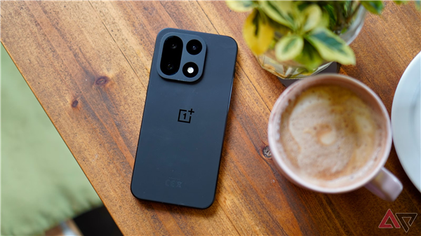 一加最强旗舰已在路上！一加16屏幕、性能大升级