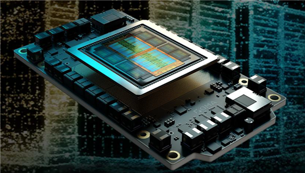 AMD发布MI350P：四年来首款PCIe Instinct加速卡！144GB显存、600W功耗