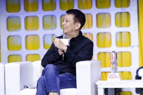 金爵闪耀 AI共舞：“电影之城”的科技协奏