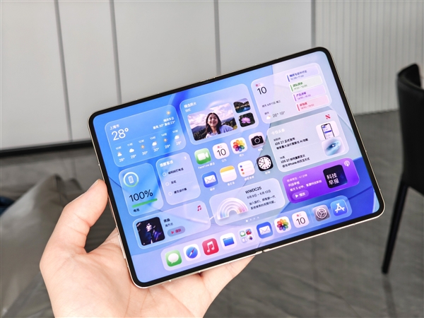 iPhone X一机难求再度重演！<a href='https://www.apple.com/cn/' target='_blank'><u>苹果</u></a>折叠屏供货严重不足
