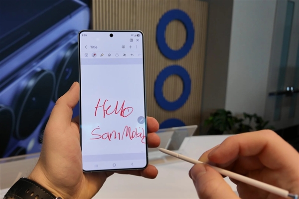 手机用的OLED、LCD、AMOLED屏有何区别：看完秒懂