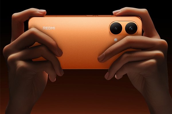 REDMI Turbo 6 Max外观泄露：横置相机模组