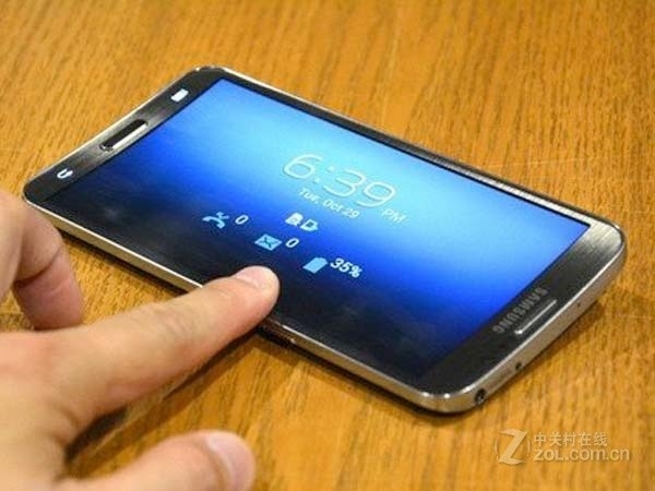 国产安卓全盘撤退 为何<a href='https://www.apple.com/cn/' target='_blank'><u>苹果</u></a>新iPhone偏要上曲面屏