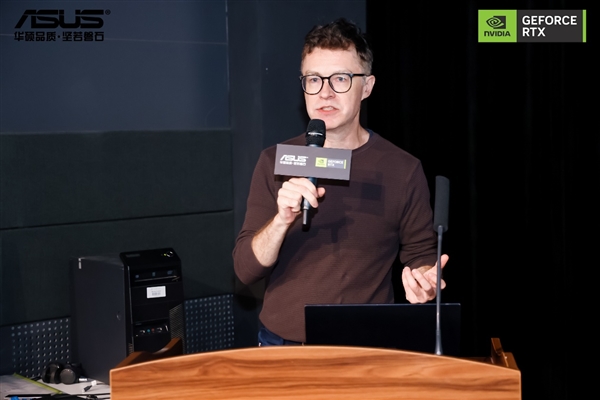 华硕ProArt创16 RTX 50系列笔记本走进上海电影学院校园公开课搭建创意实践平台